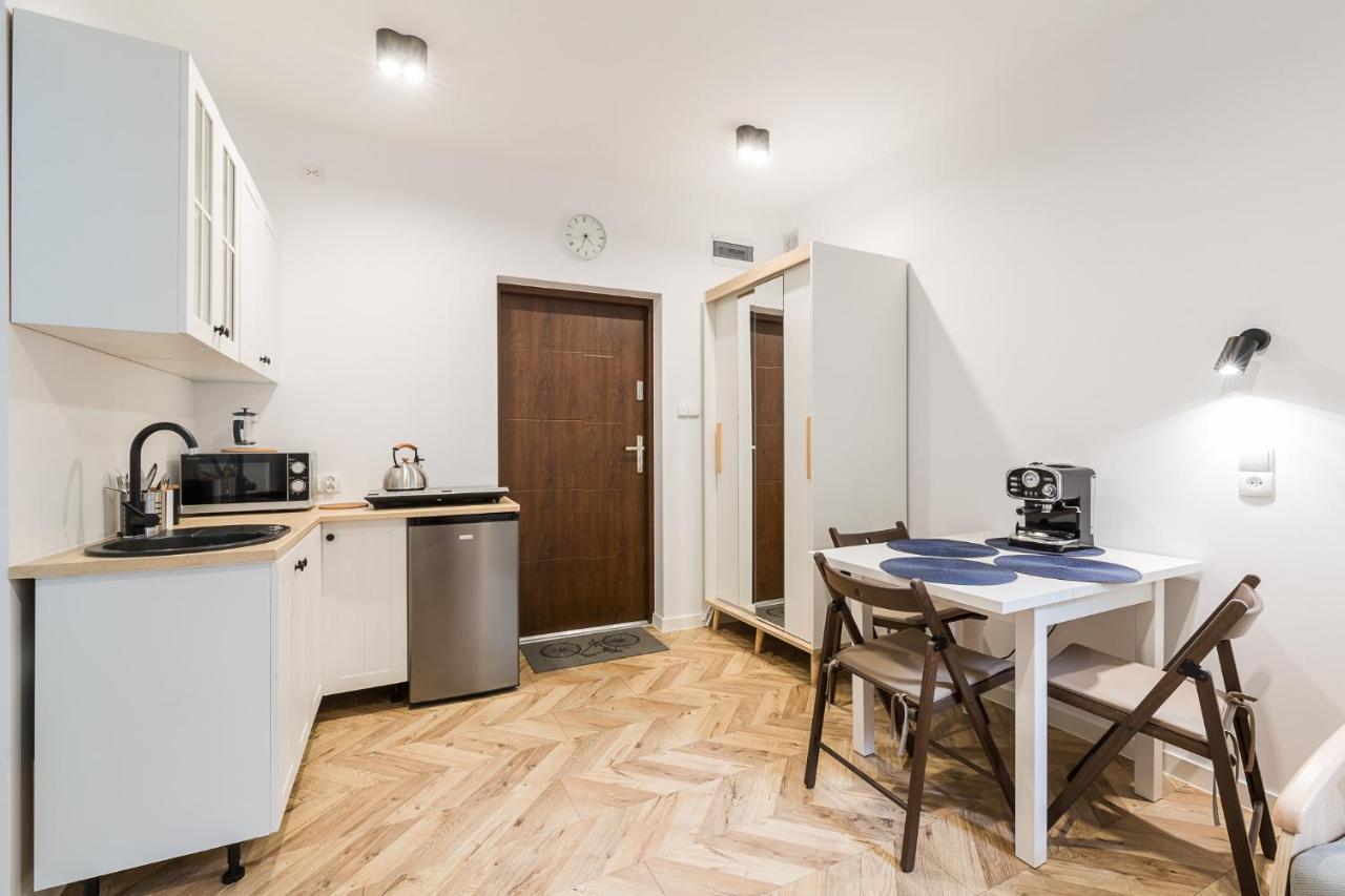 Appartamento Apartament Na Plantach Lesko Esterno foto