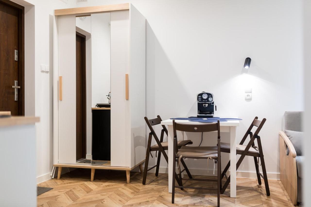 Appartamento Apartament Na Plantach Lesko Esterno foto