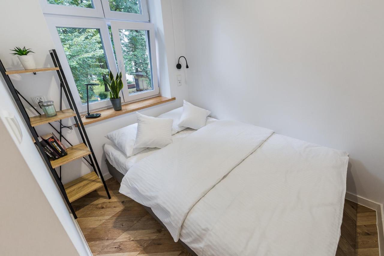 Appartamento Apartament Na Plantach Lesko Esterno foto