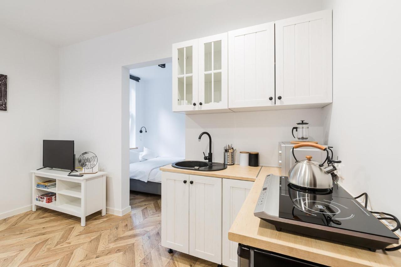 Appartamento Apartament Na Plantach Lesko Esterno foto